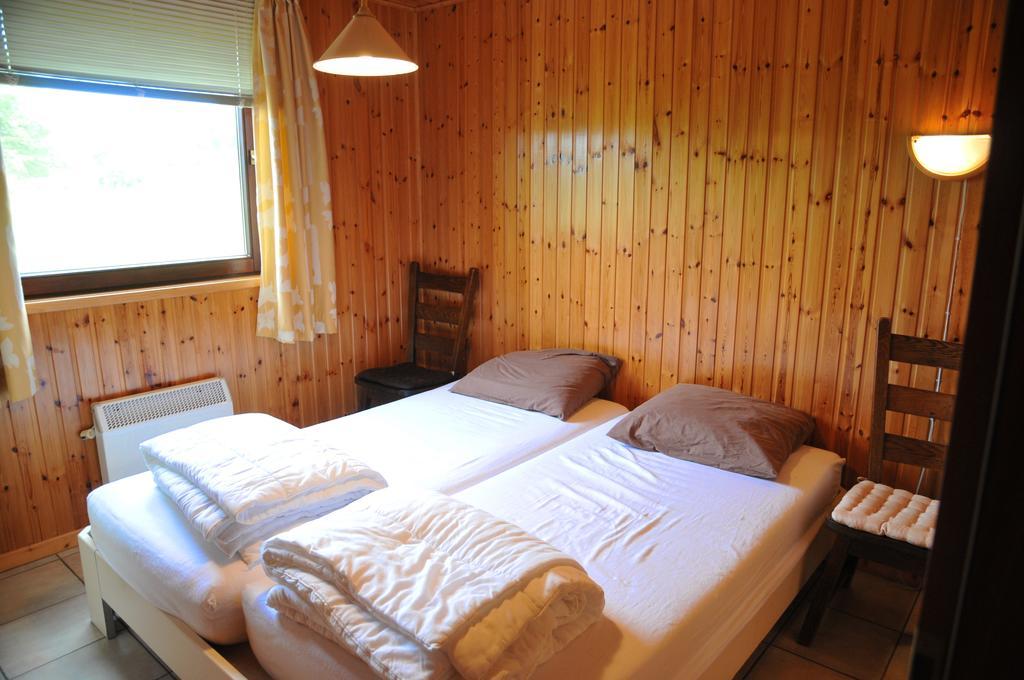 Mare Aux Saules Villa Hotton Room photo